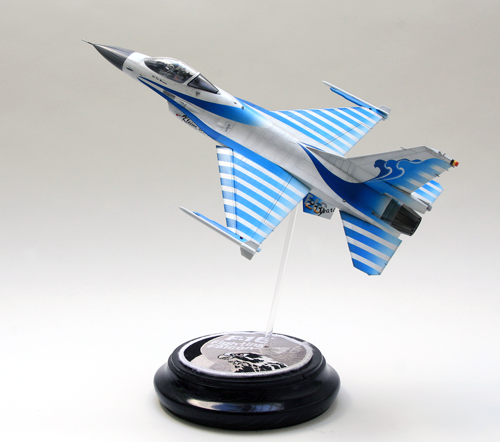 F-16_hasegawa_final1.png